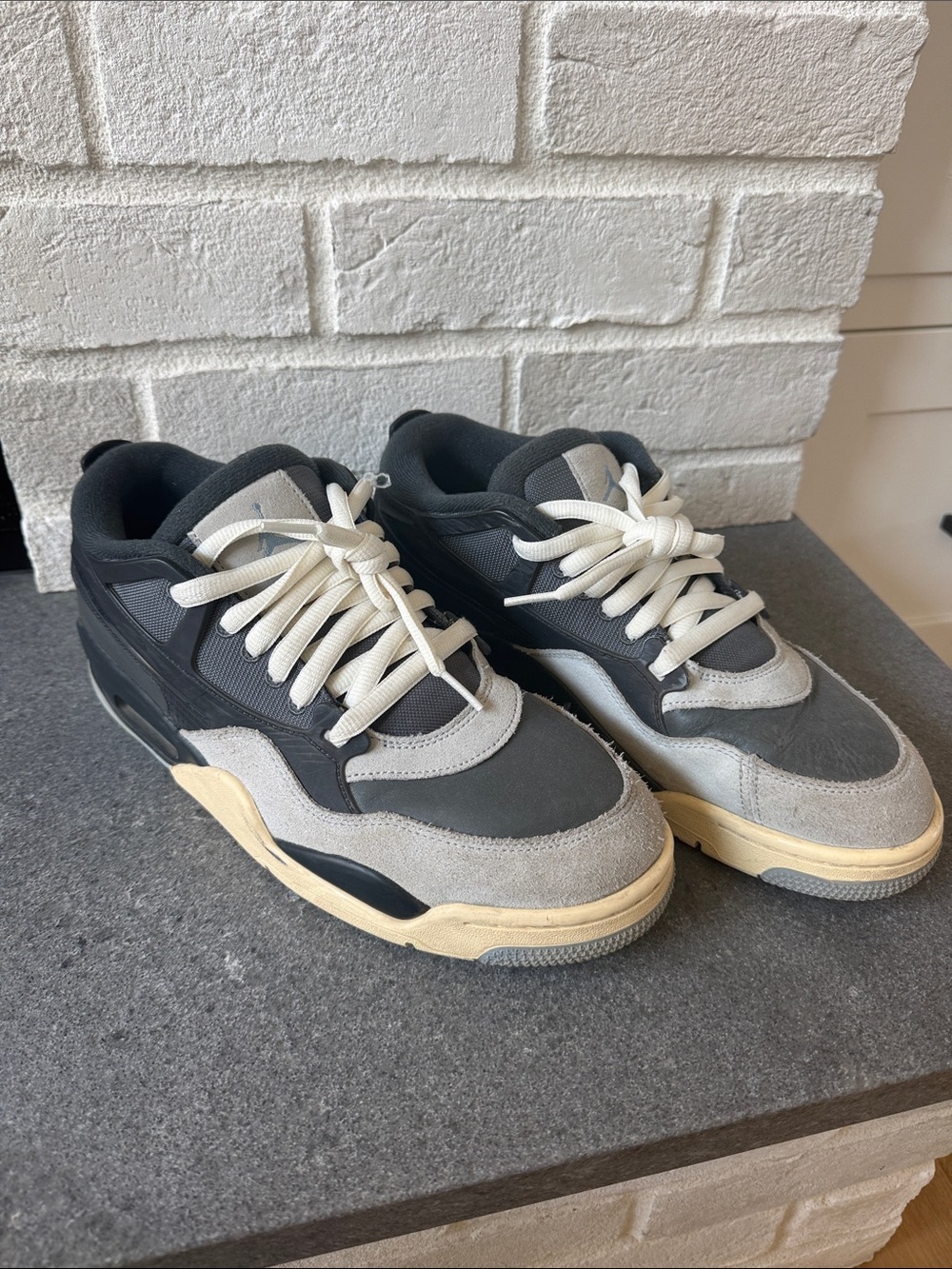 Nike Jordan Men's Gray and Cream Retro-Style Chunky Sneakers